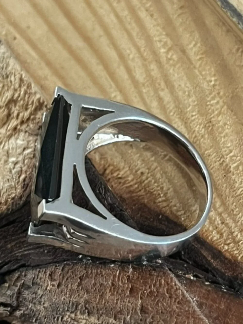 925 Sterling Silver Statement Ring Chunky Black Faceted Stone Size 8 1/2